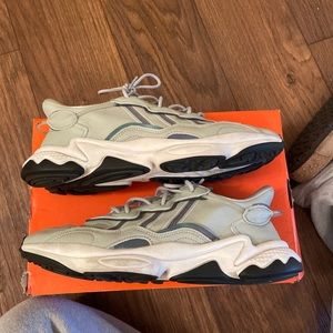 Adidas Ozweego